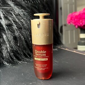 Clarins Double Serum Light Texture - Gold and Deep Red